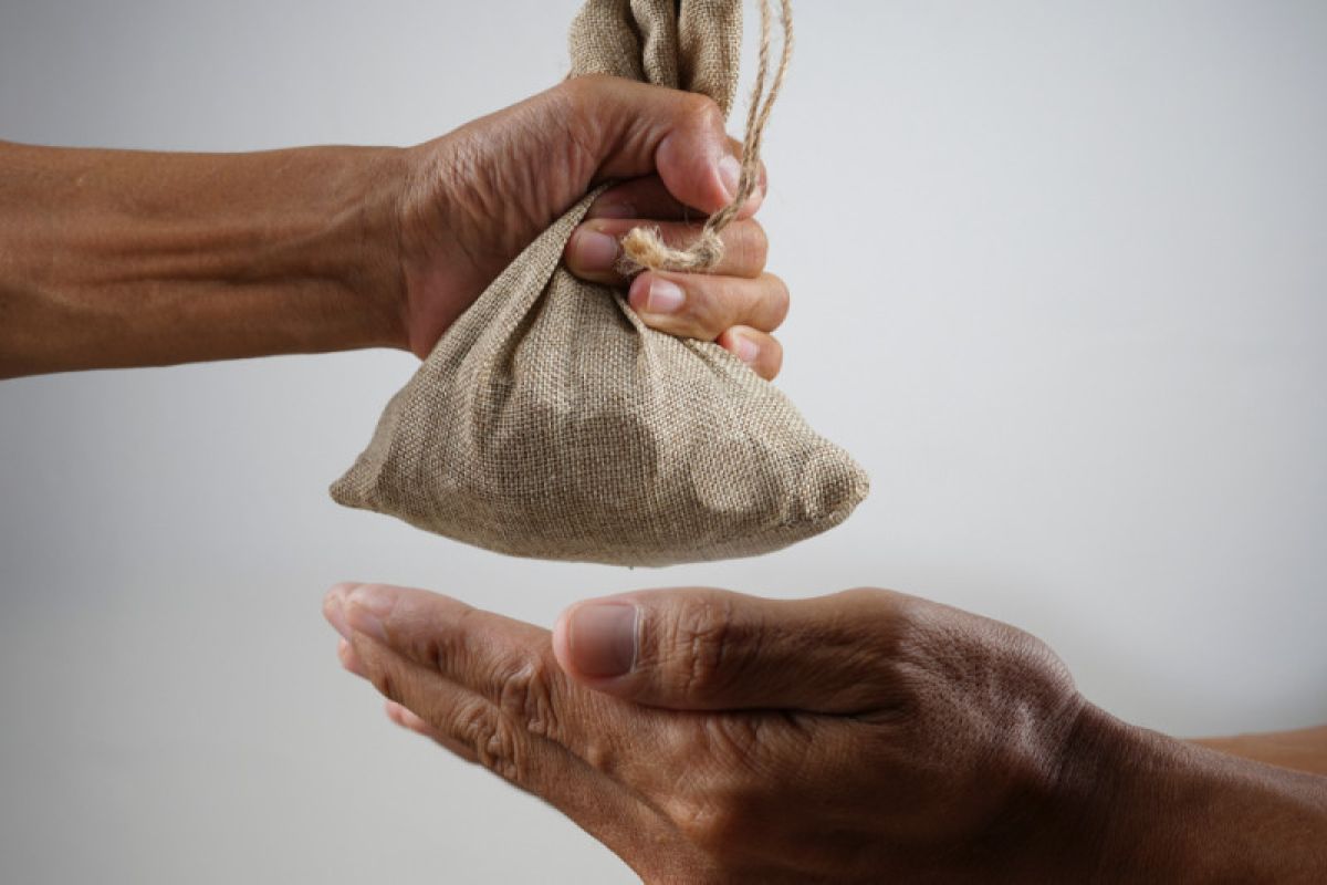 sedekah, zakat