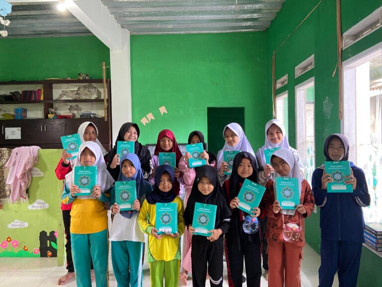 #wakafalquran, #sedekahjariyah, #amaljariyah, #investasiakhirat, #berbagialquran, #wakafkreatif, #pahalajariyah, #syiarislam, #indonesiamengaji, #madrasahdiniyah, #donasialquran, #keutamaanwakaf, #yukwakaf, #kebaikanberkelanjutan, #penghafalalquran